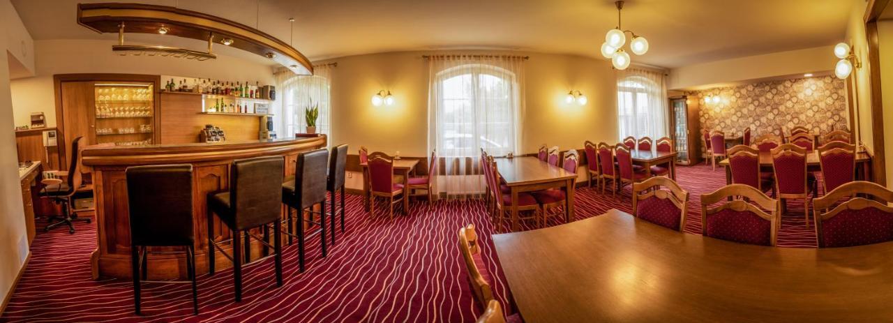 Hotel Brixen Havlíčkův Brod Exterior foto
